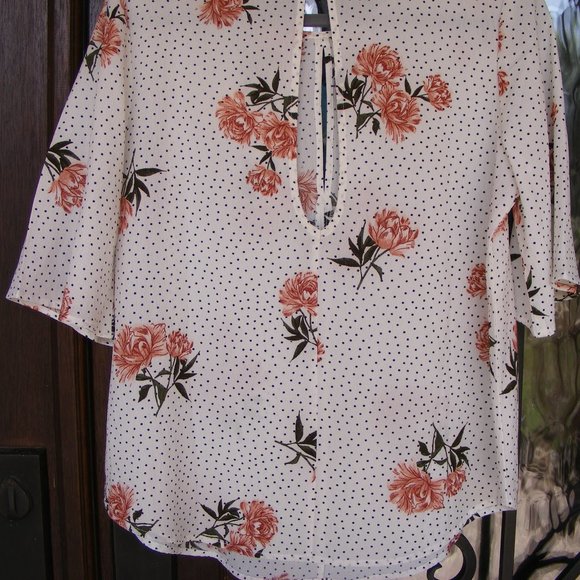 H.I.P. Blouse - NWT - Picture 2 of 2